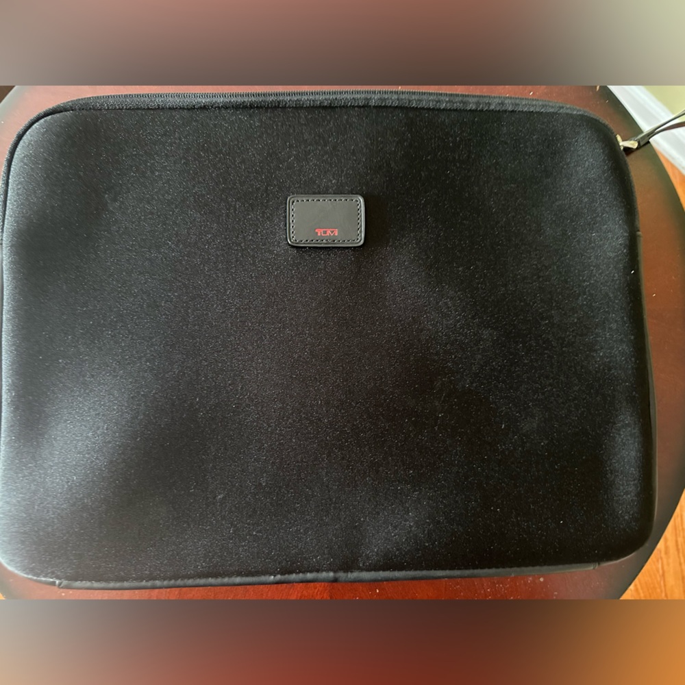Tumi Heavy Duty Neoprene Laptop Sleeve. 15x11.5